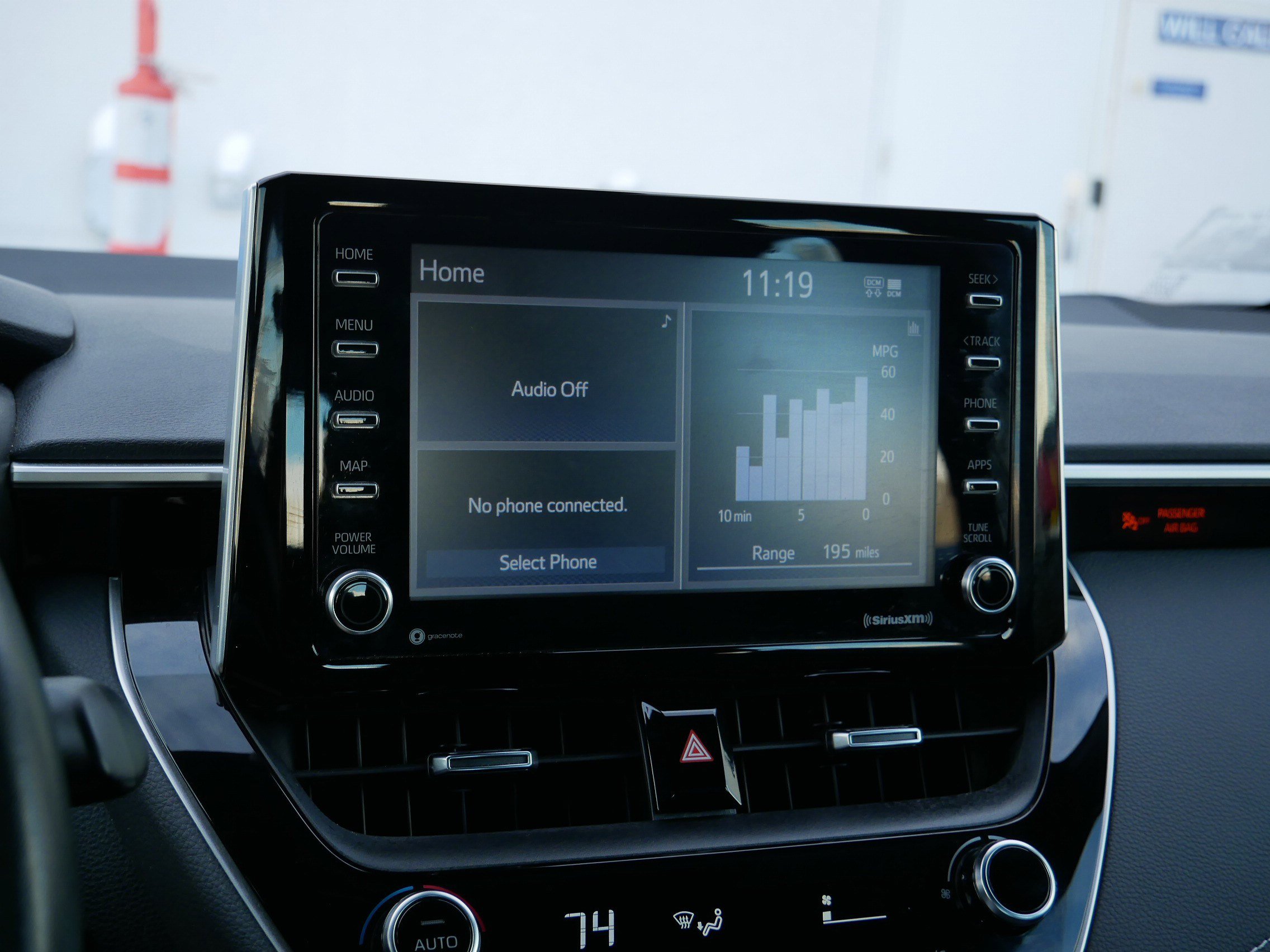 Used 2021 Toyota Corolla SE w/ Blackout Package (TMS) image 22