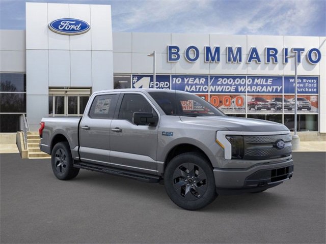 New 2025 Ford F150 Lightning Flash image 7