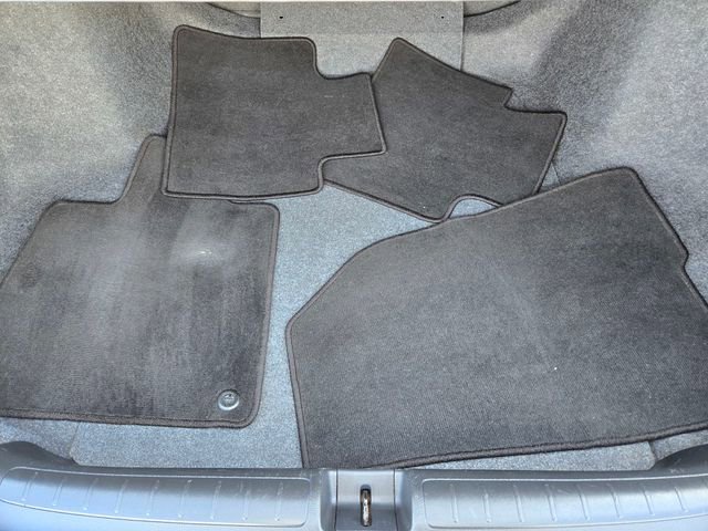Used 2018 Honda Accord EX image 9