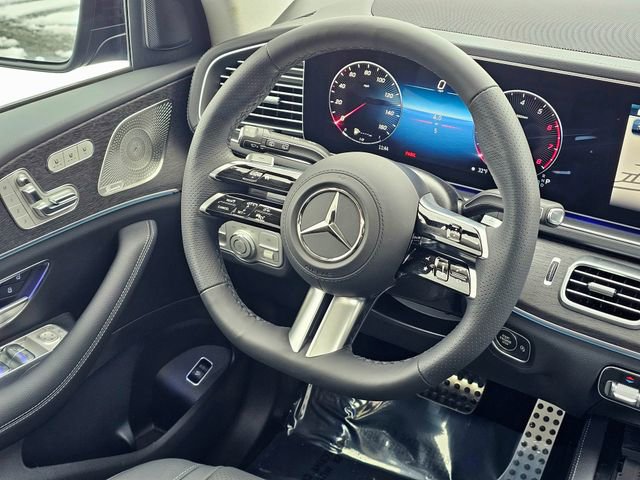 New 2026 Mercedes-Benz GLS 450 4MATIC image 32