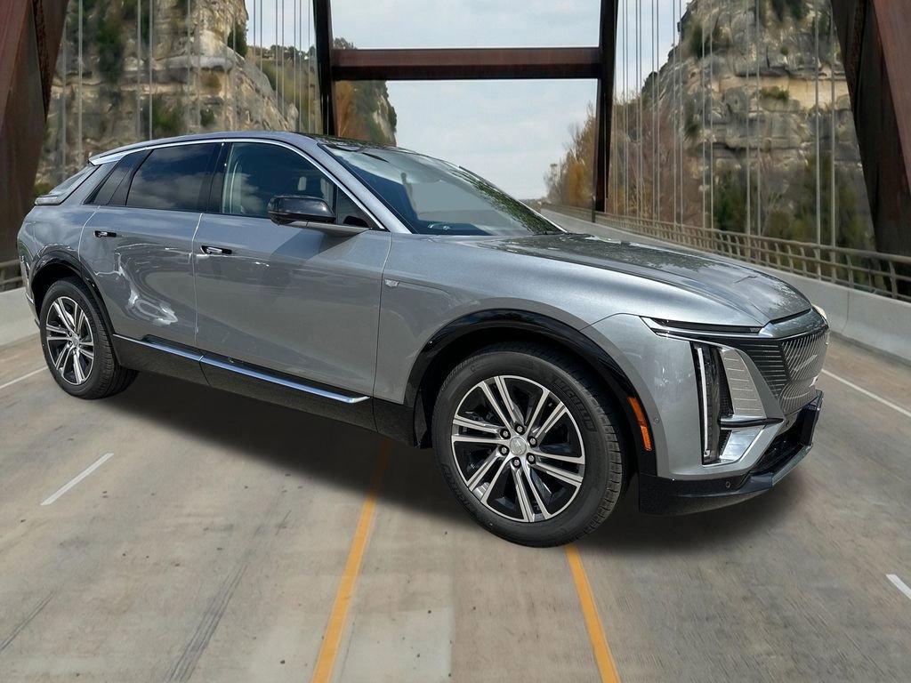 New 2026 Cadillac Lyriq Luxury image 1