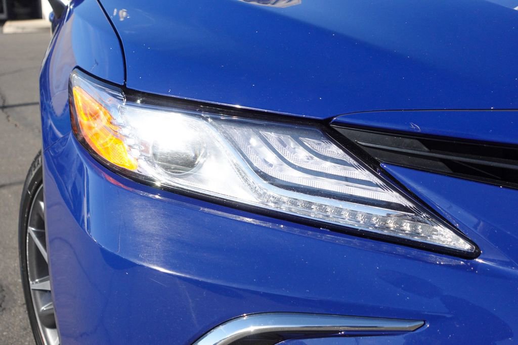 Used 2023 Toyota Camry XLE image 3