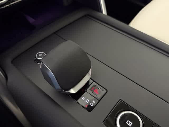New 2026 Land Rover Discovery S AWD/4WD image 22
