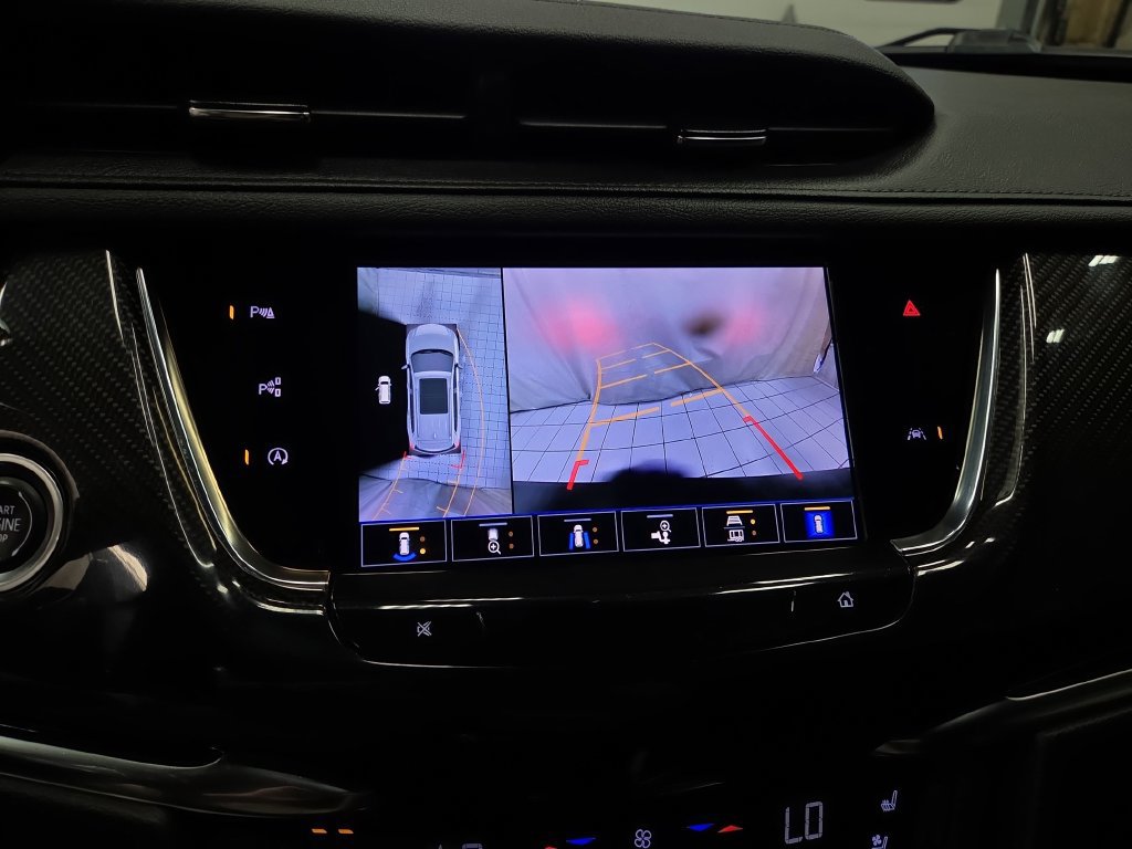 Used 2022 Cadillac XT6 Sport w/ Technology Package AWD/4WD image 27