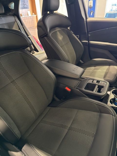 New 2025 Ford Mustang Mach-E GT image 15