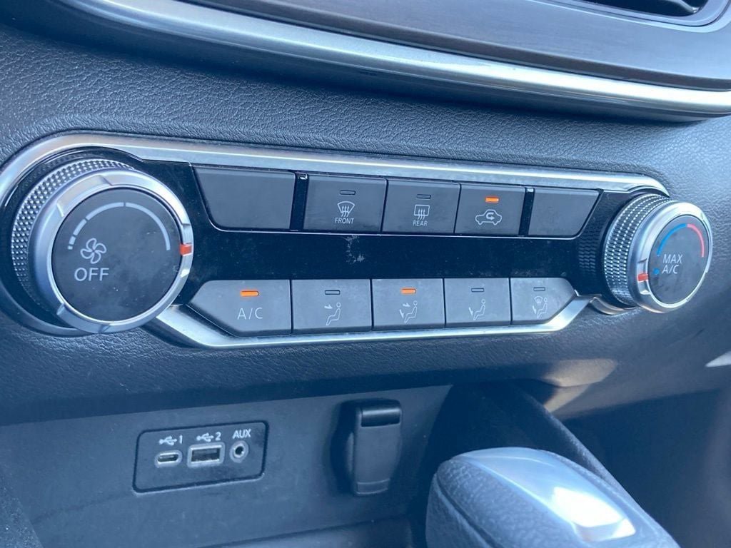 Used 2025 Nissan Altima 2.5 SV image 22