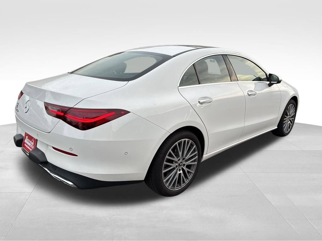 Used 2025 Mercedes-Benz CLA 250 image 5