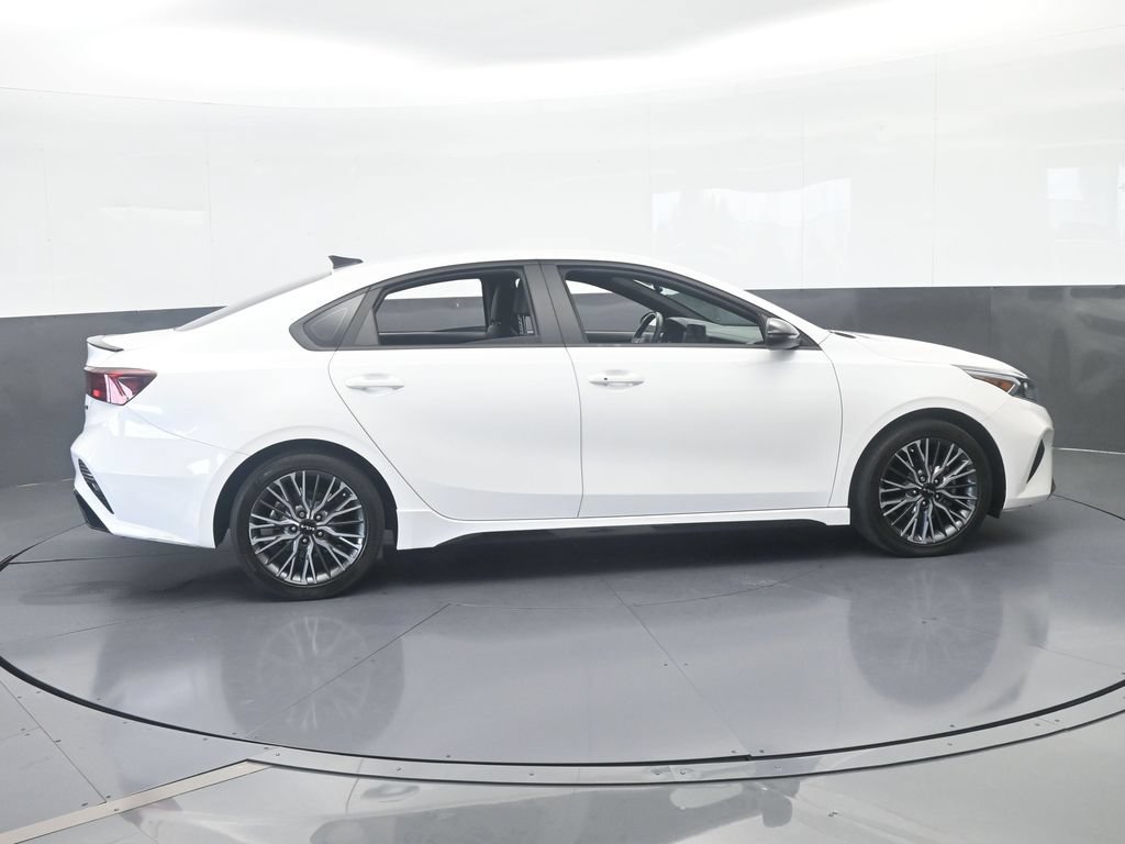 Used 2024 Kia Forte GT-Line FWD image 7