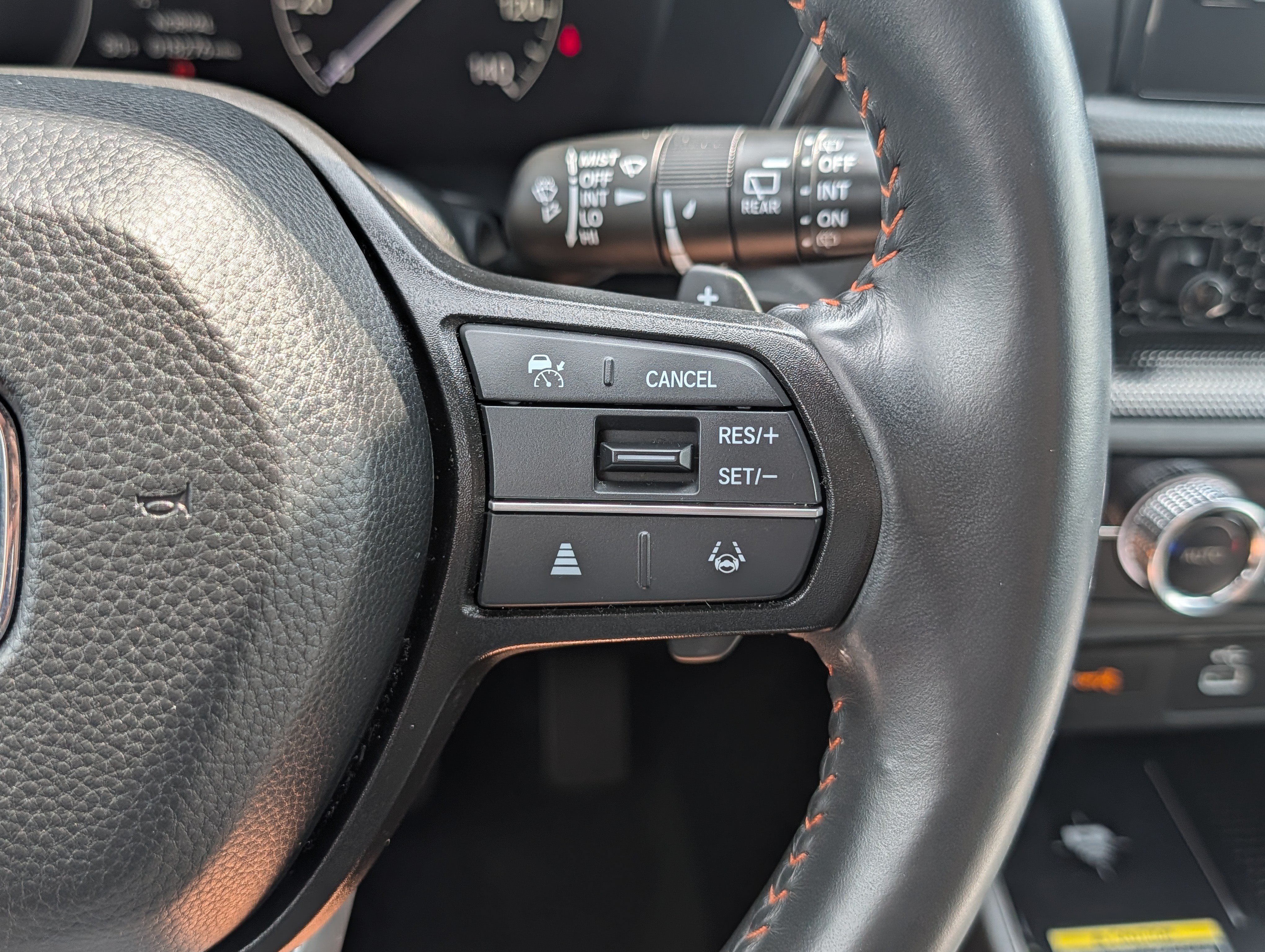 Used 2025 Honda CR-V Sport-L image 30