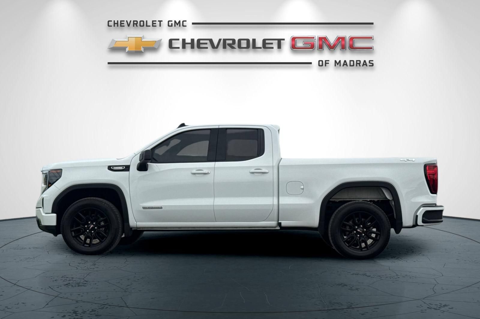 Used 2026 GMC Sierra 1500 Elevation AWD/4WD image 6