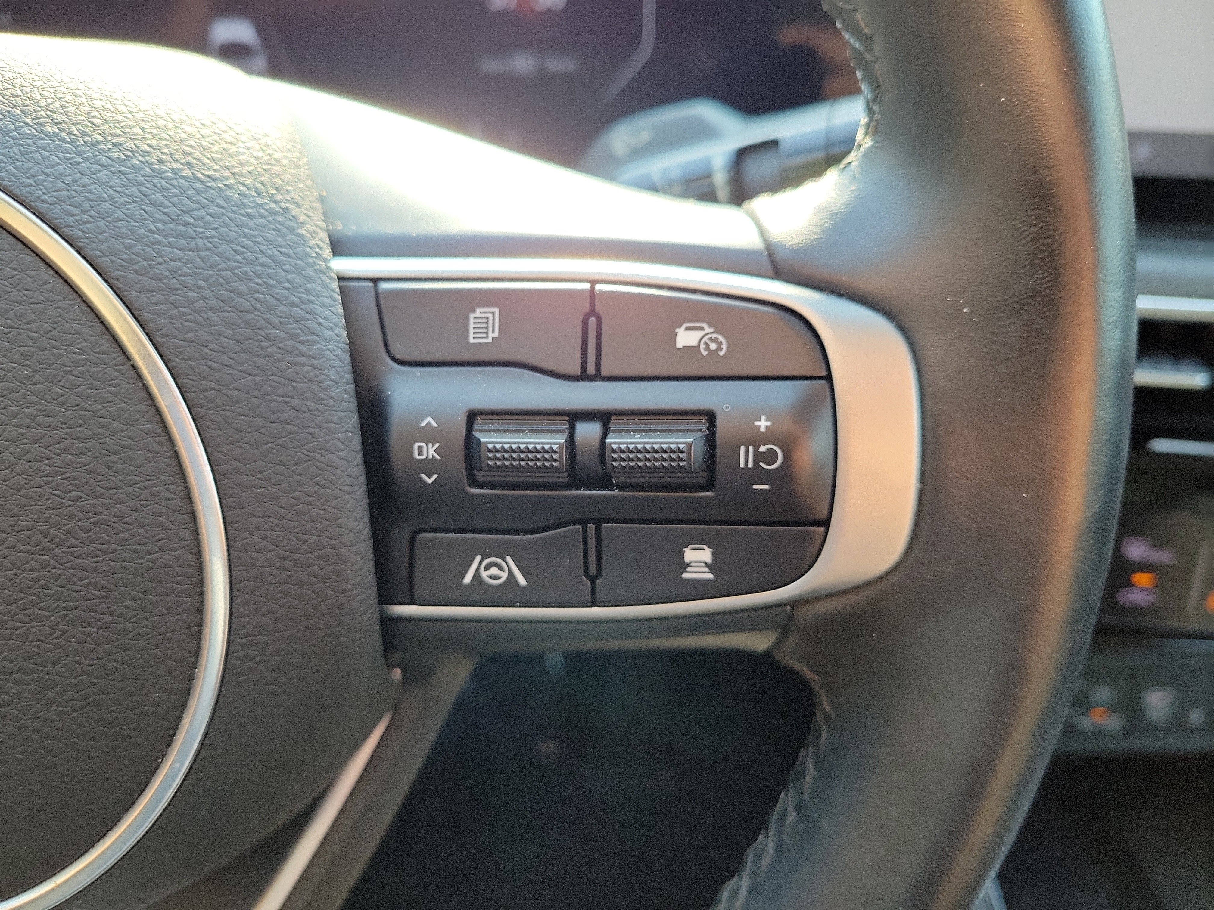 Certified 2025 Kia K5 EX FWD image 26