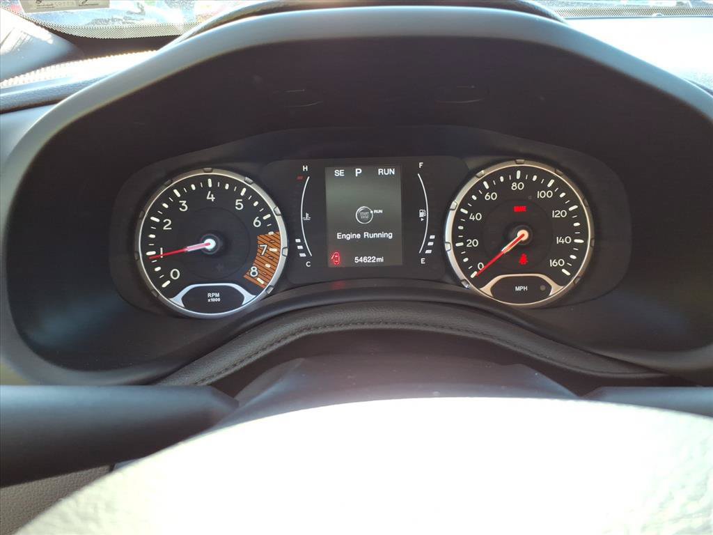 Used 2023 Jeep Renegade Latitude AWD/4WD image 26