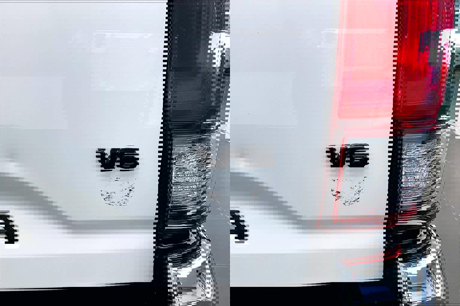 Used 2020 Toyota Tacoma SR5 image 10