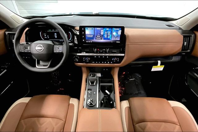 New 2026 Nissan Pathfinder Platinum w/ Cargo Package AWD/4WD image 5