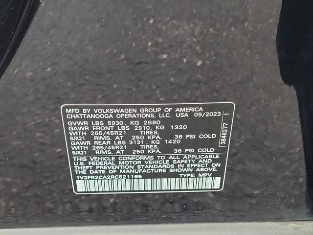 Certified 2024 Volkswagen Atlas SEL Premium R-Line AWD/4WD image 34