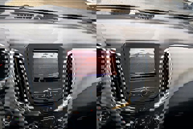 Used 2022 Chevrolet Equinox LS image 21