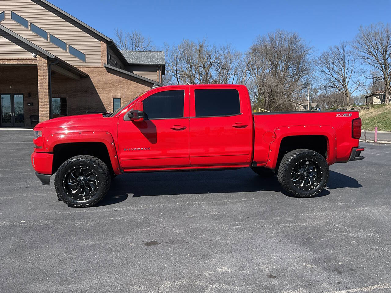 Used 2016 Chevrolet Silverado 1500 LT w/ All Star Edition image 2
