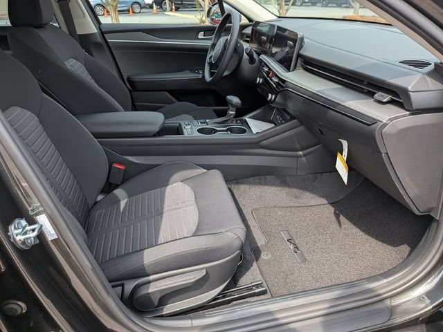 New 2026 Kia K5 LXS FWD image 24