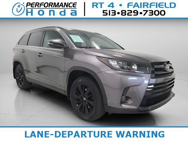Used 2019 Toyota Highlander SE AWD/4WD image 1