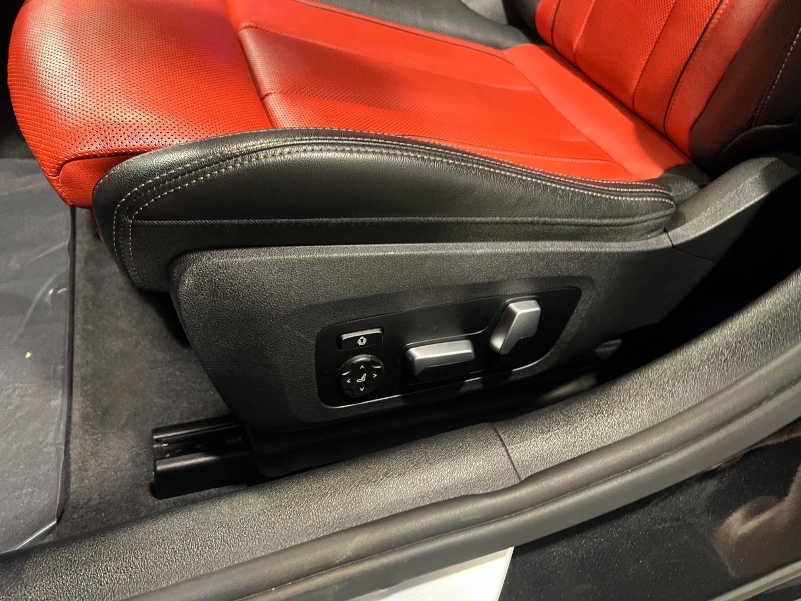 Used 2020 BMW M850i Gran Coupe xDrive image 26