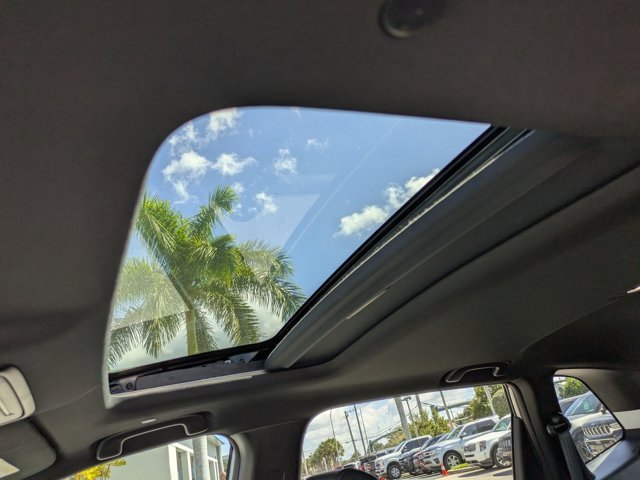 Used 2025 Honda CR-V Sport-L image 22