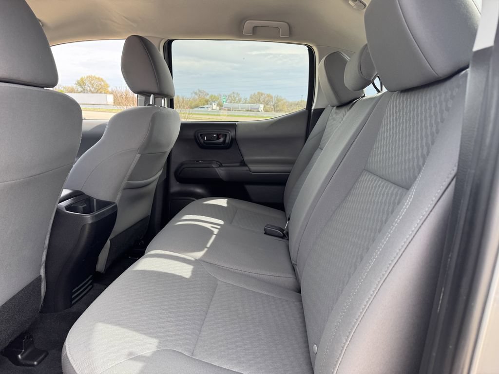 Used 2023 Toyota Tacoma SR AWD/4WD image 26