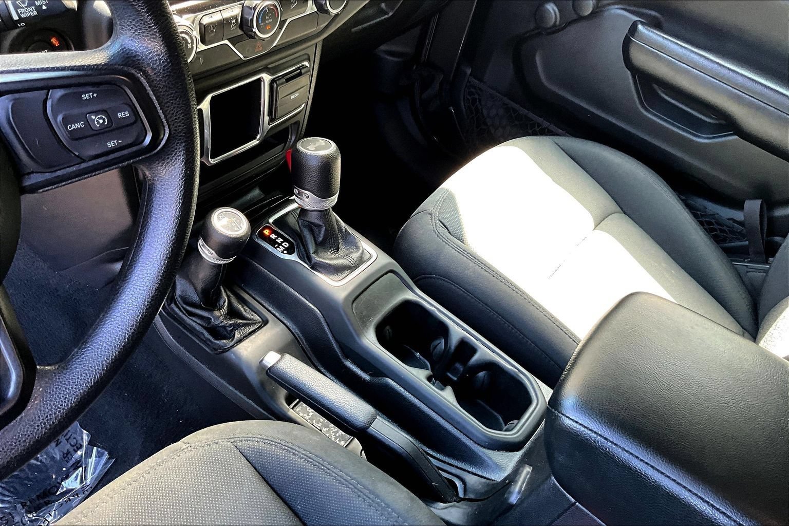 Used 2021 Jeep Wrangler Unlimited Sport AWD/4WD image 14