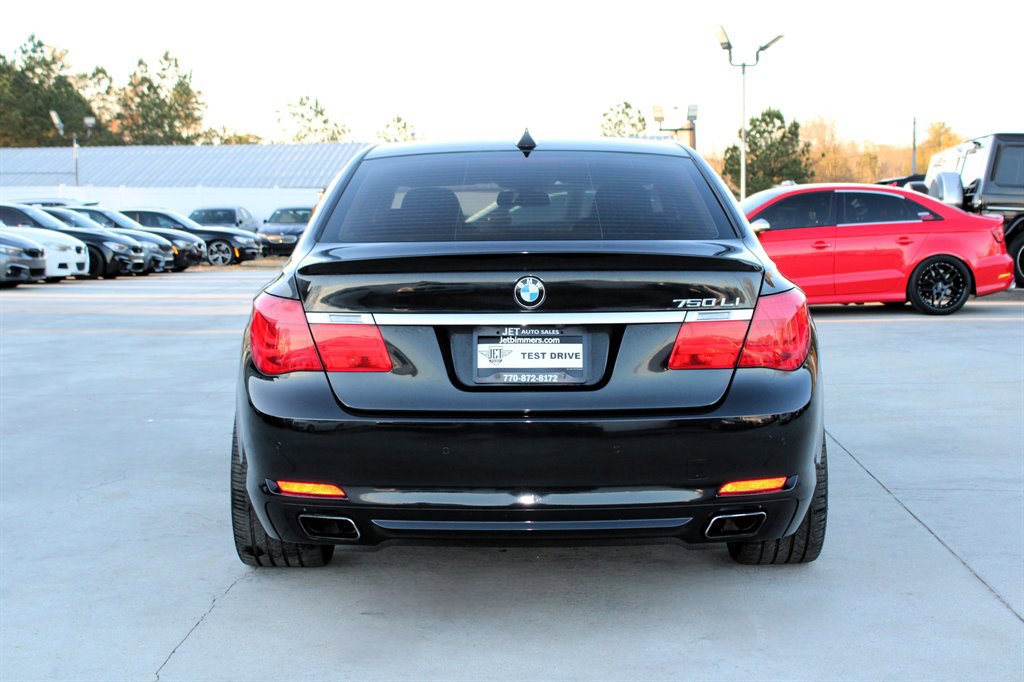 Used 2012 BMW 750Li image 6