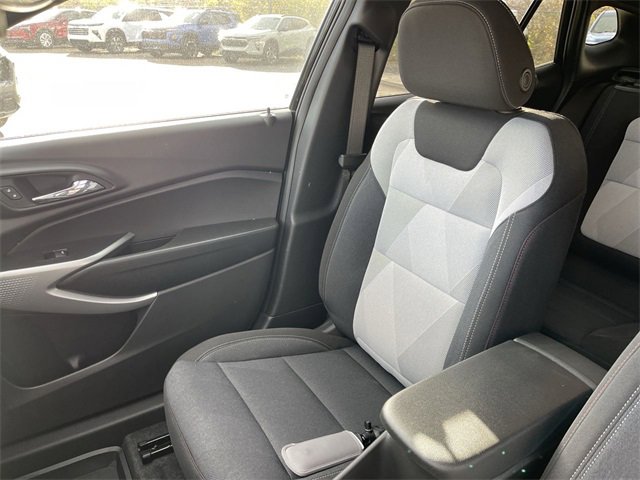 New 2026 Chevrolet Trax RS image 23