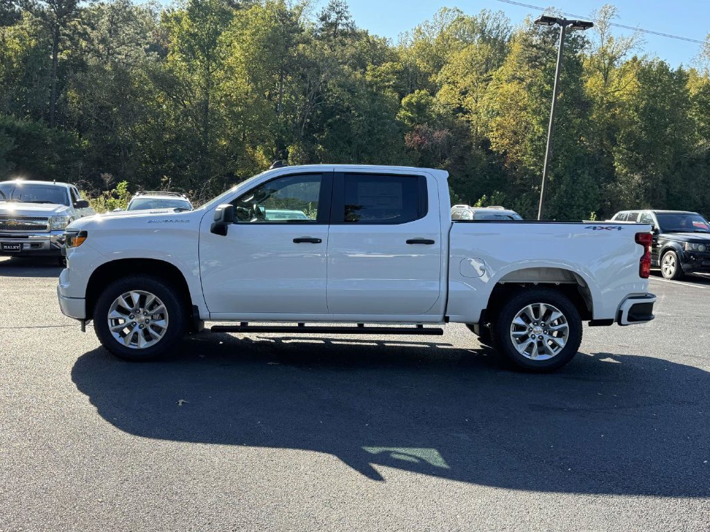 New 2026 Chevrolet Silverado 1500 Custom AWD/4WD image 24