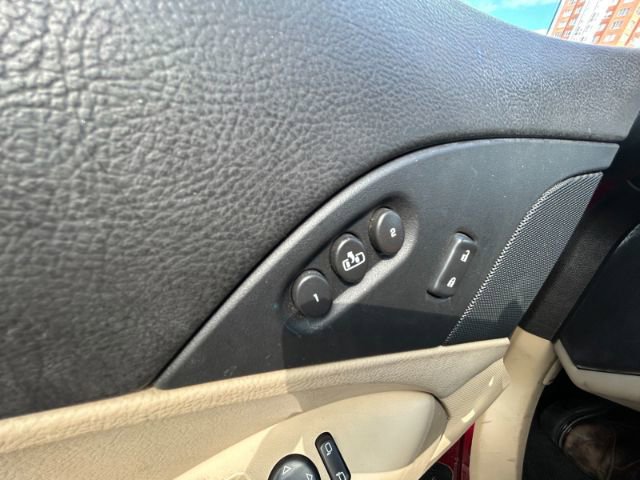 Used 2006 Chevrolet Corvette Base w/ Preferred Equipment Group image 17