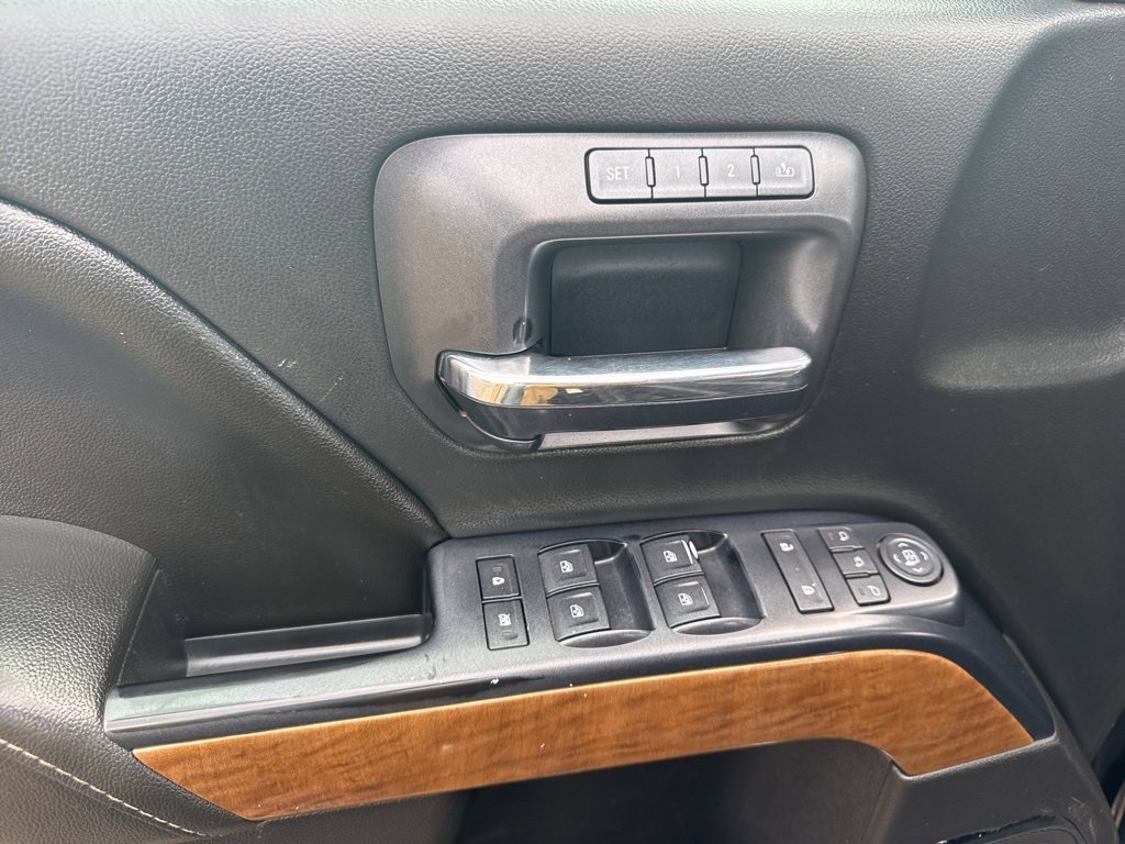 Used 2016 Chevrolet Silverado 3500 LTZ w/ Duramax Plus Package image 9