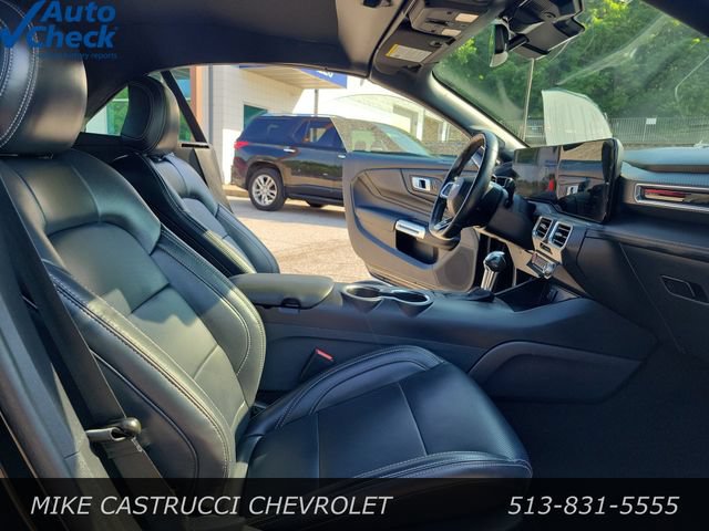 Used 2025 Ford Mustang Premium RWD image 30