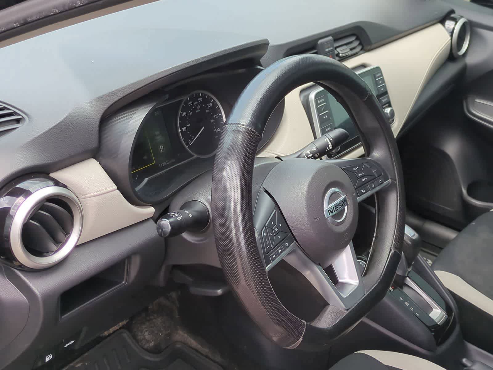 Used 2021 Nissan Versa SV FWD image 6