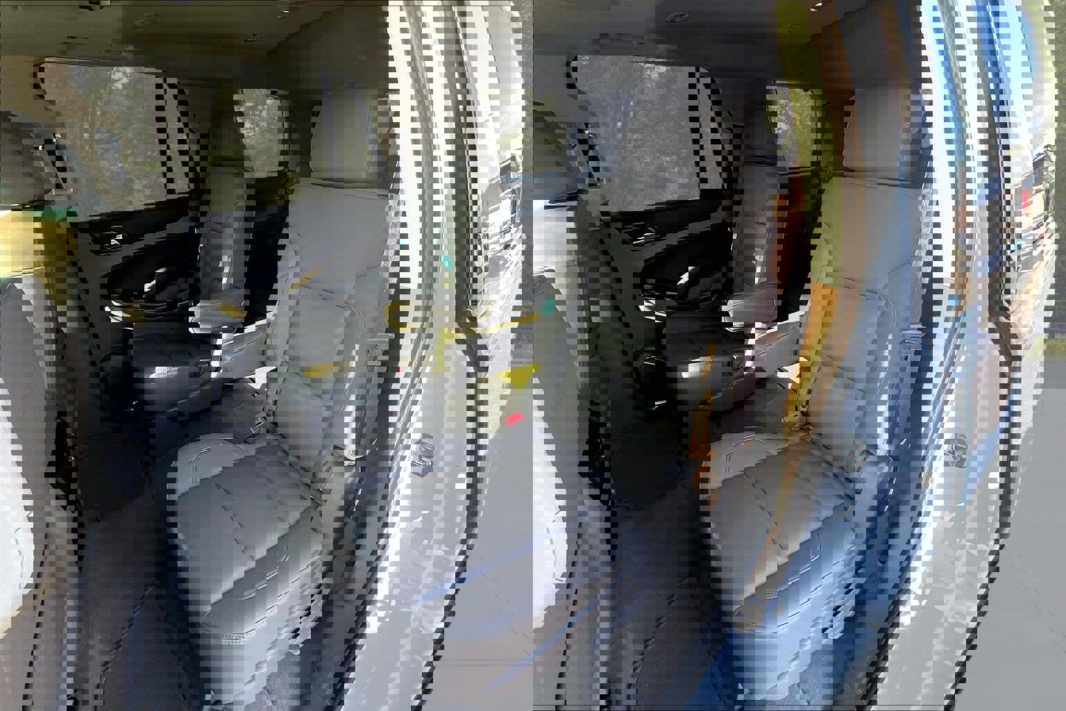 Used 2018 Chevrolet Tahoe LT image 23