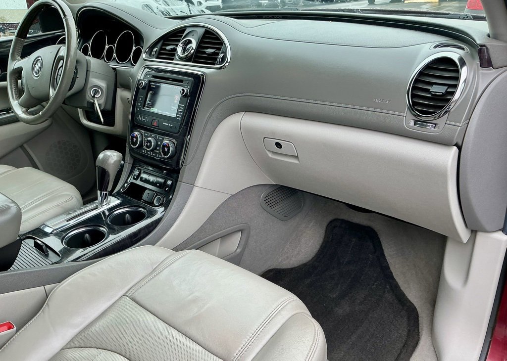 Used 2016 Buick Enclave Leather image 24