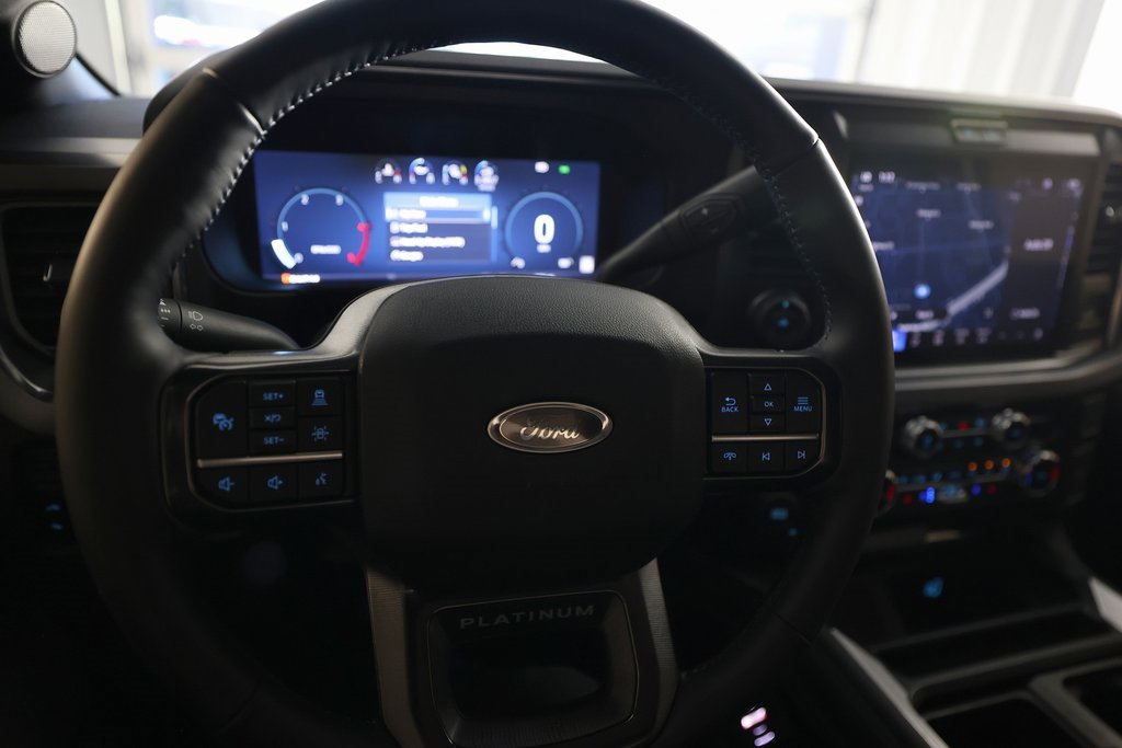 Used 2025 Ford F450 Platinum w/ FX4 Off-Road Package image 22