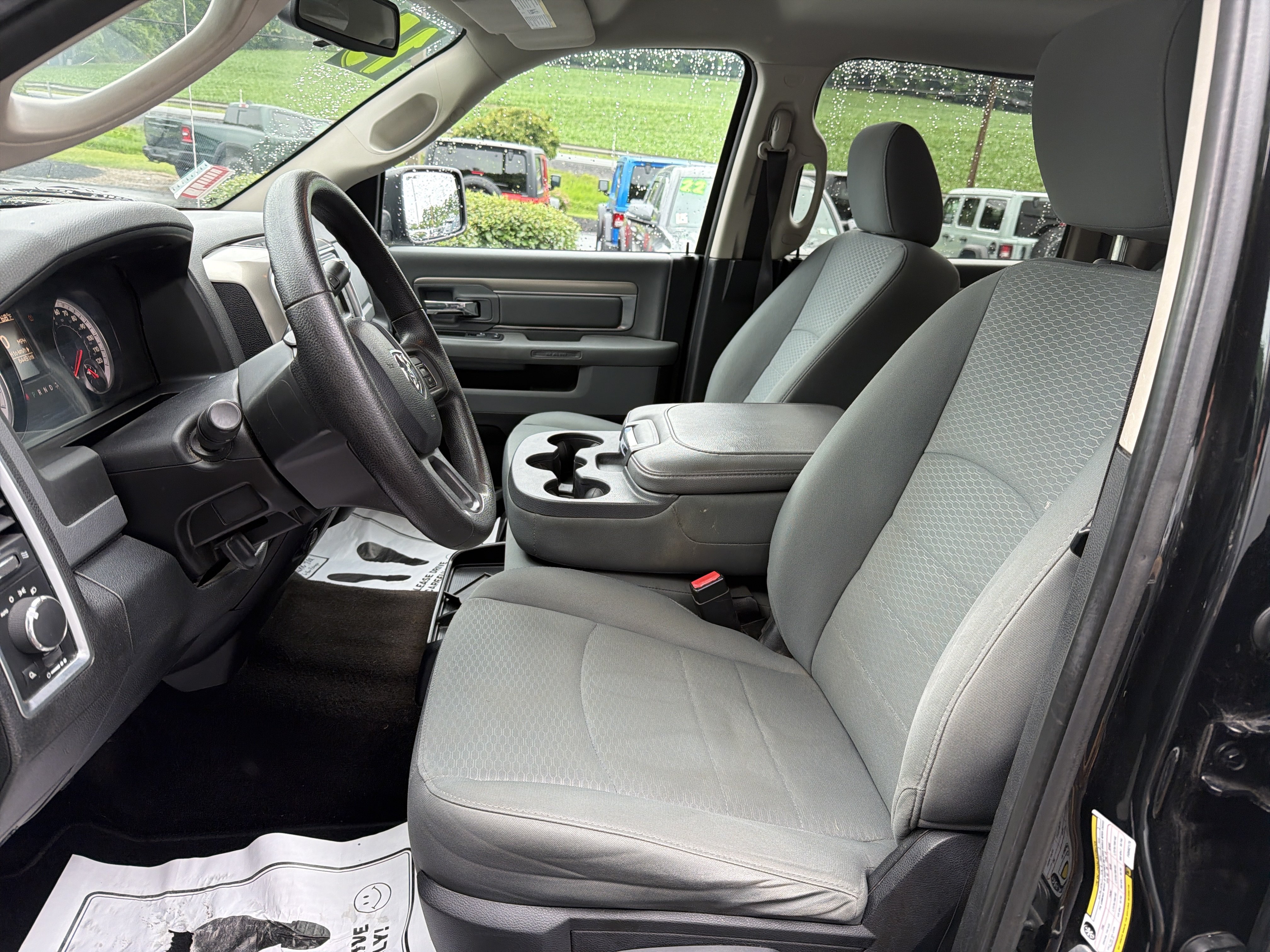 Used 2015 RAM 2500 SLT AWD/4WD video 5