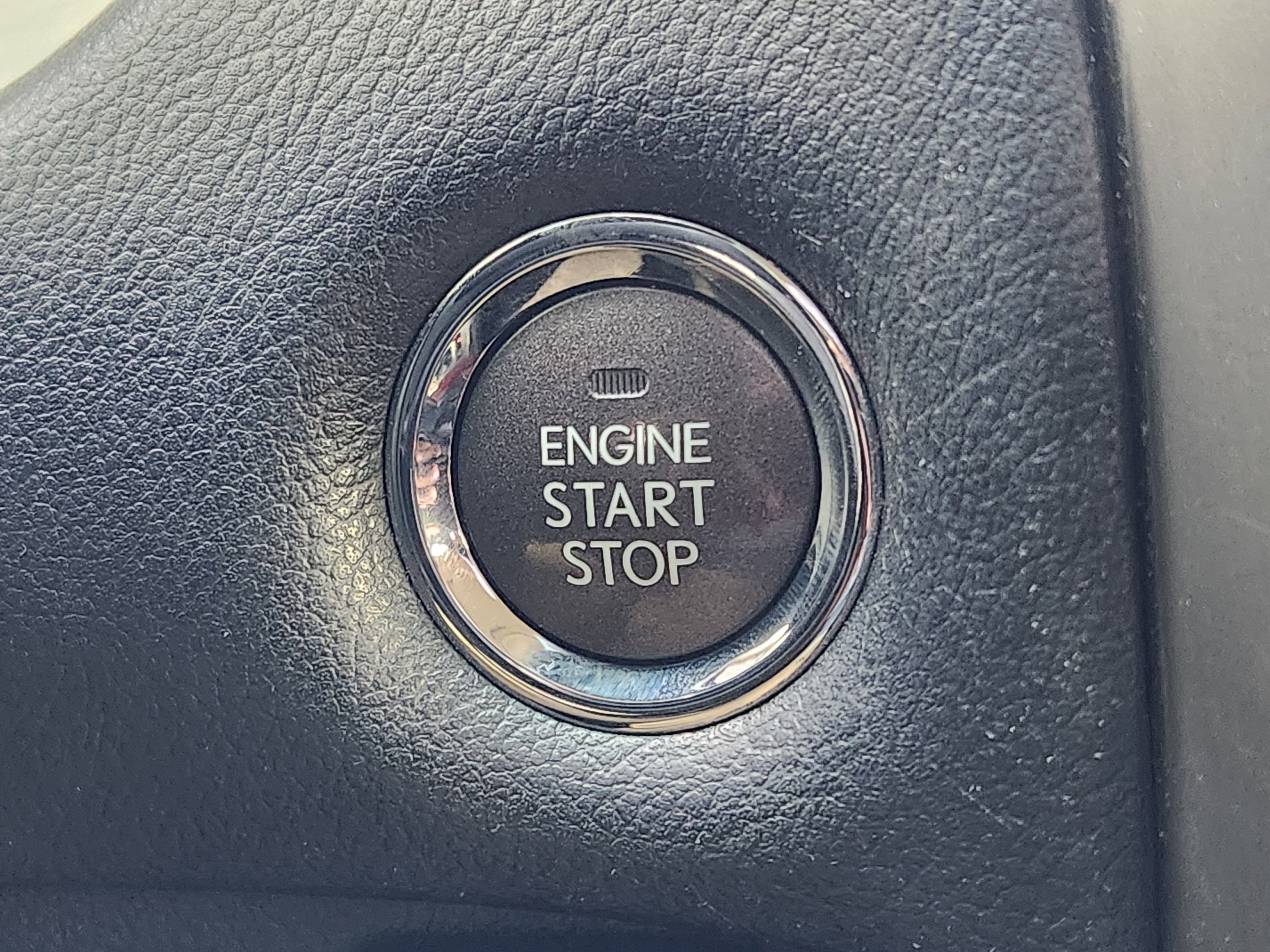 Used 2013 Lexus GX 460 image 21