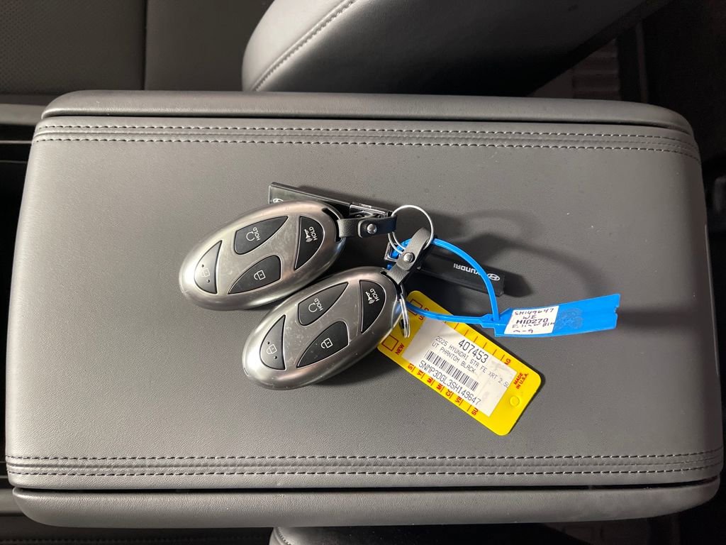 Certified 2025 Hyundai Santa Fe XRT image 26