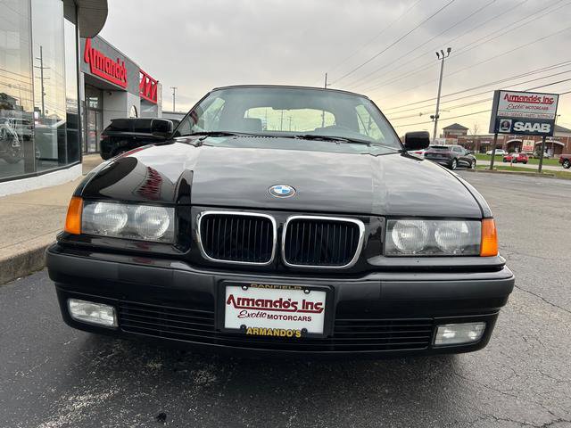 Used 1997 BMW 328i Convertible image 3