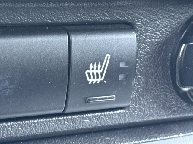 Used 2014 Jeep Compass Latitude FWD image 29