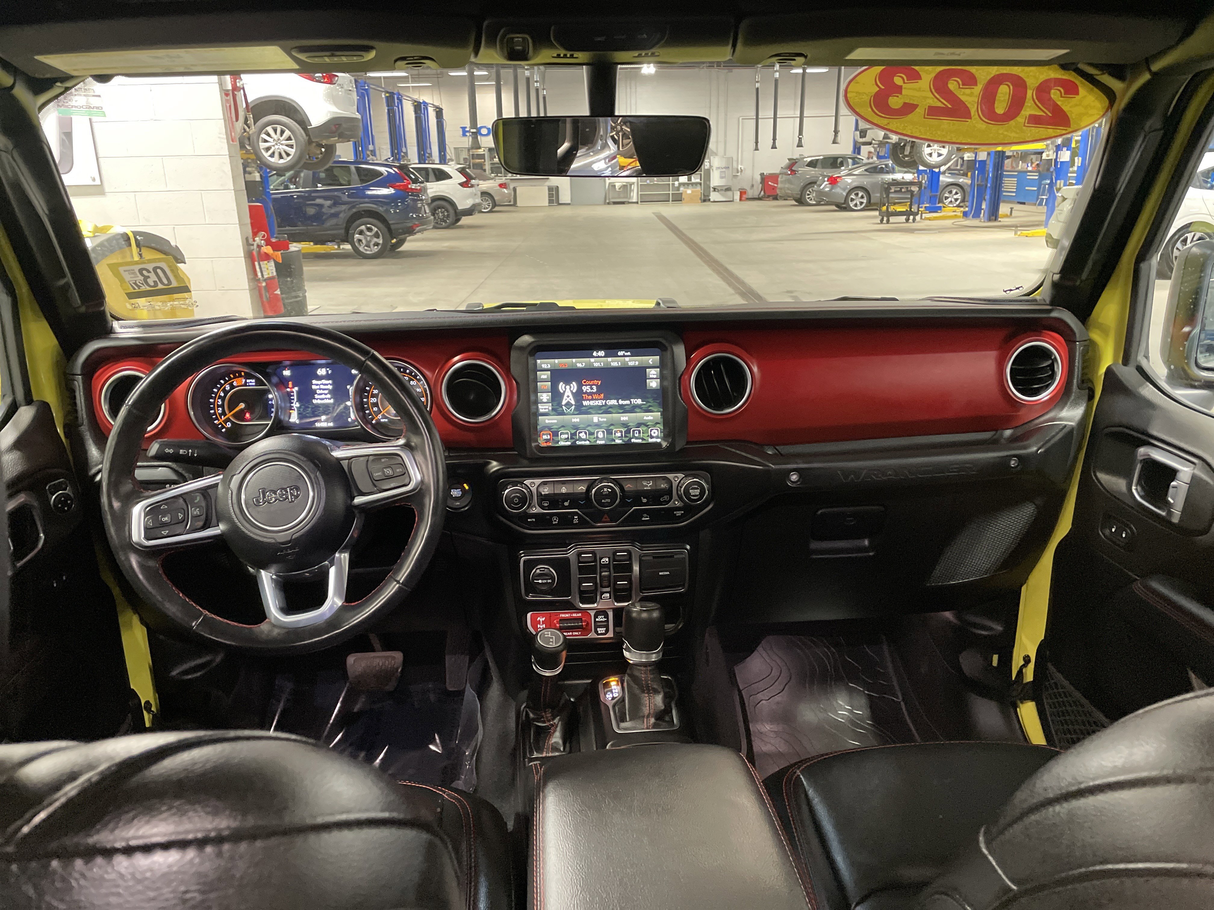 Certified 2023 Jeep Wrangler Unlimited Rubicon w/ Cold Weather Group AWD/4WD image 40