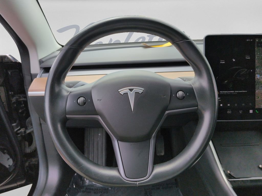 Used 2018 Tesla Model 3 Mid Range RWD image 19