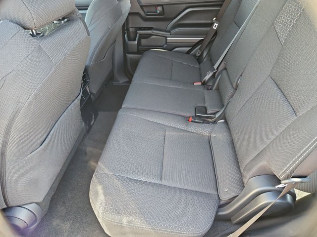 New 2026 Toyota 4Runner SR5 AWD/4WD image 15