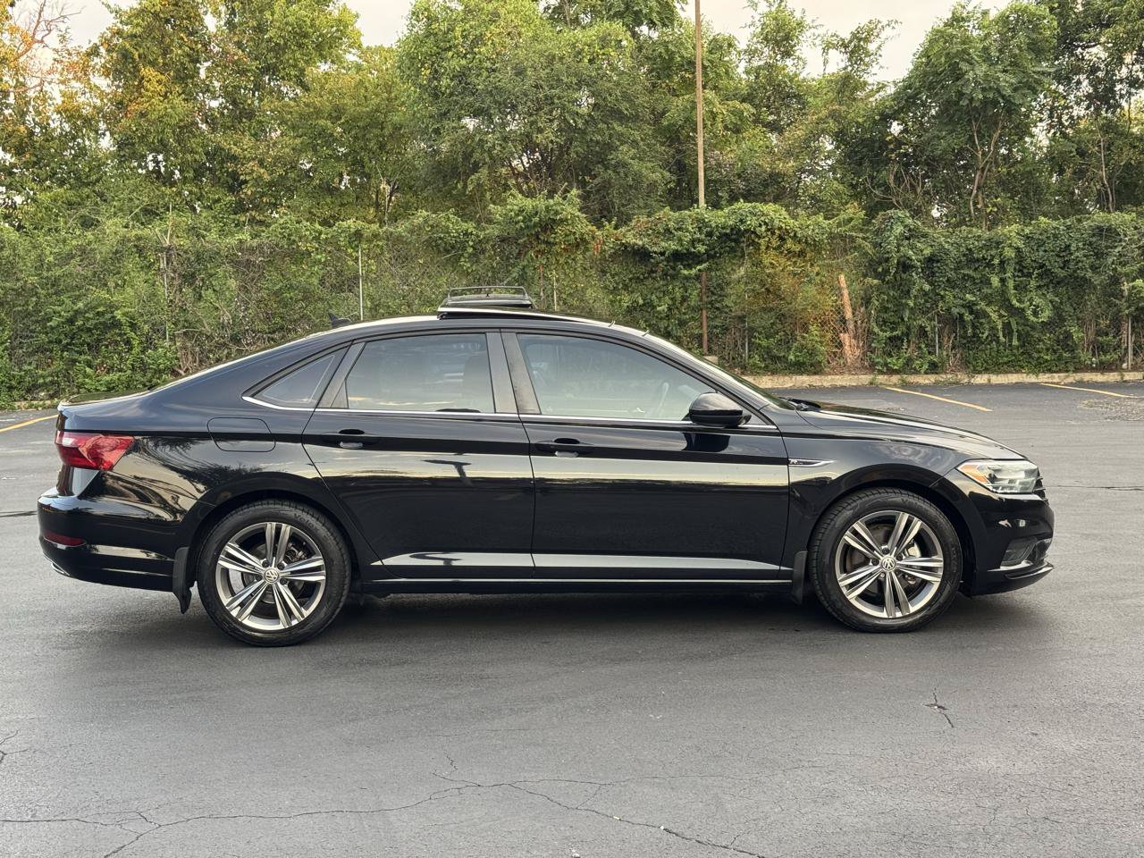 Used 2021 Volkswagen Jetta R-Line FWD image 8