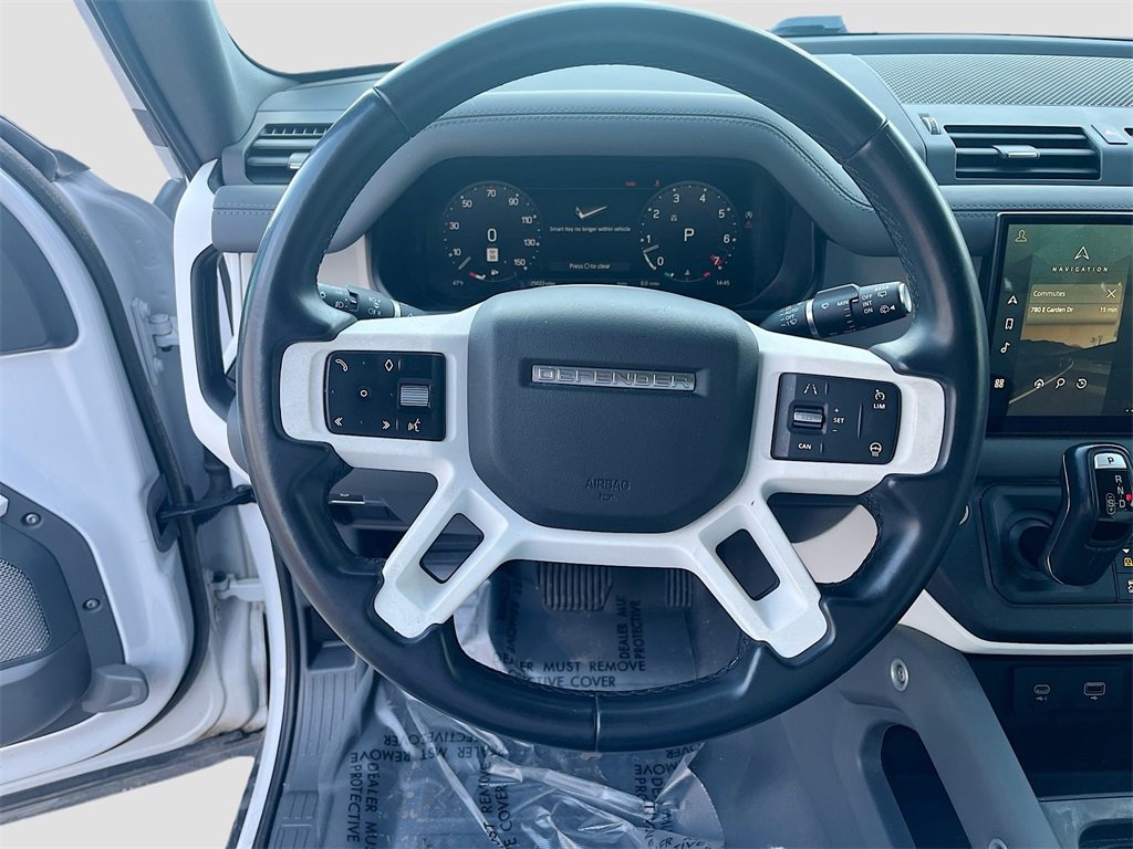 Used 2023 Land Rover Defender 130 SE image 11