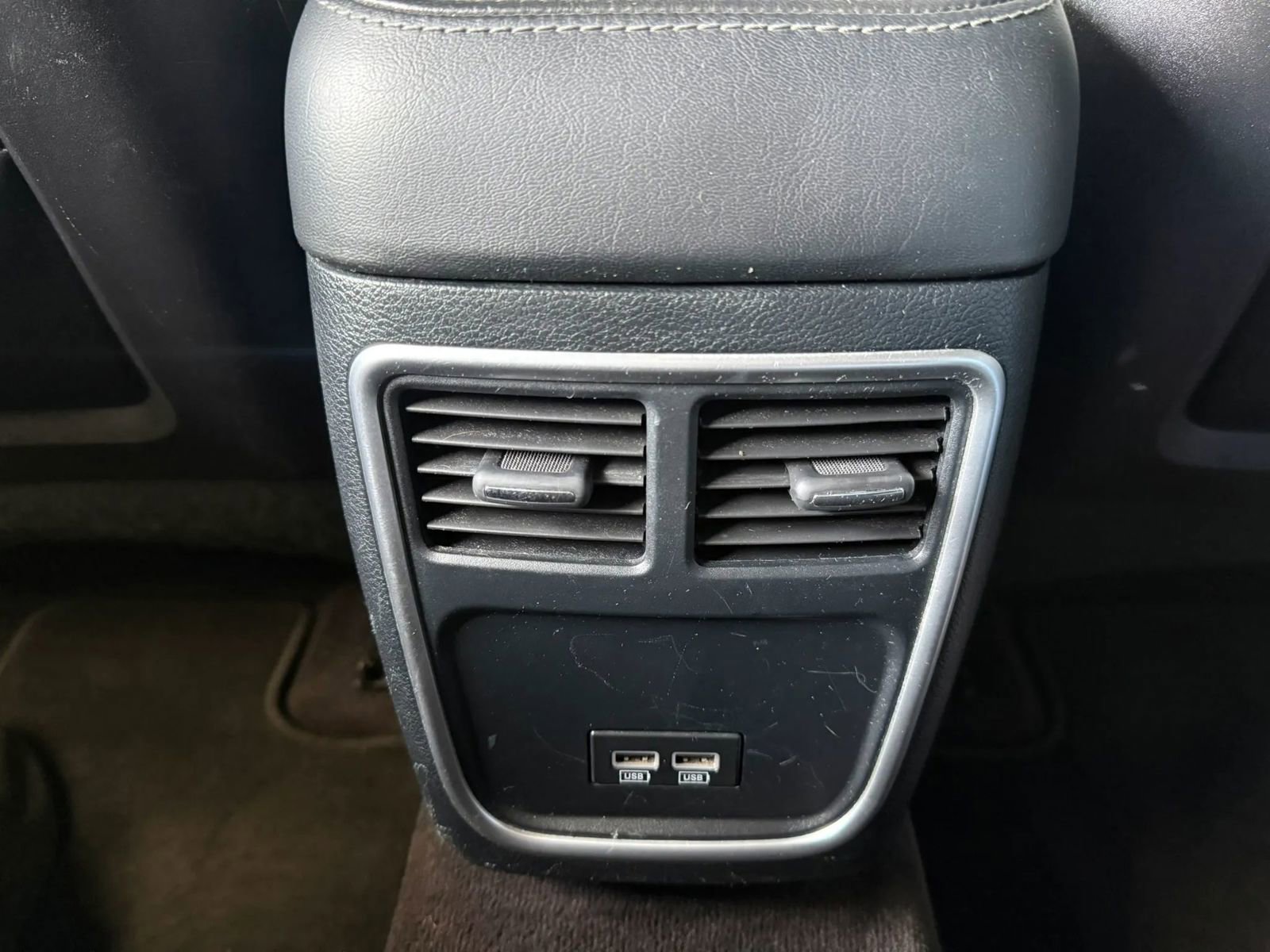 Used 2017 Dodge Charger R/T RWD image 36