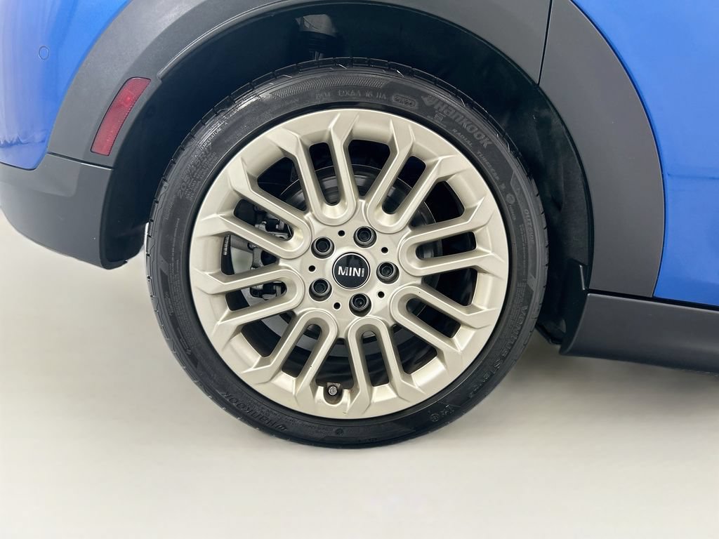 Certified 2026 MINI Cooper 4-Door Hardtop FWD image 35