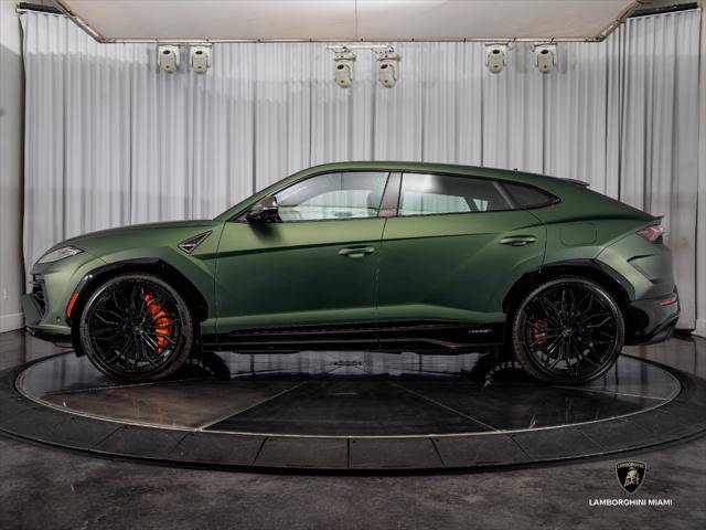 Used 2026 Lamborghini Urus SE AWD/4WD image 10